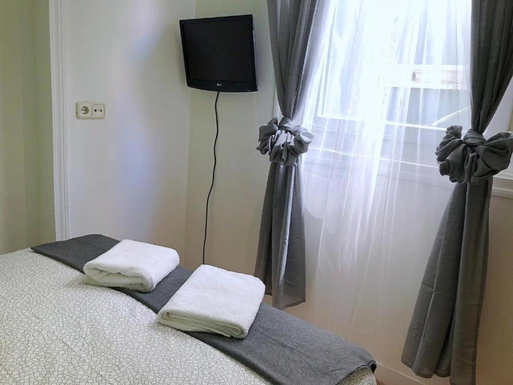 Apartamentos Travelstep La Latina มาดริด ภายนอก รูปภาพ